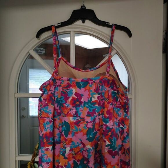 New Swimsuits For All Multi-Color Flower Print Swim Dress Size Women's 18 - Picture 3 of 3